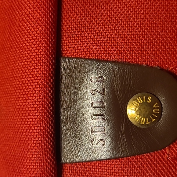 Authentic Louis Vuitton Damier Speedy 30 - Made in the USA - Picture 7 of 13